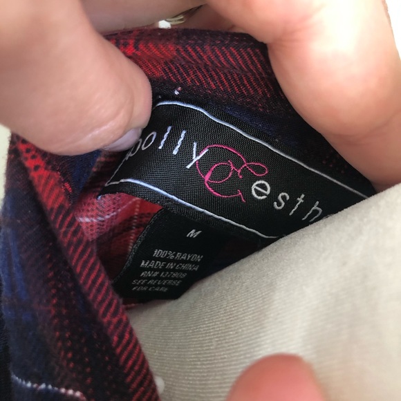 Play & Esther plaid top - Picture 6 of 6